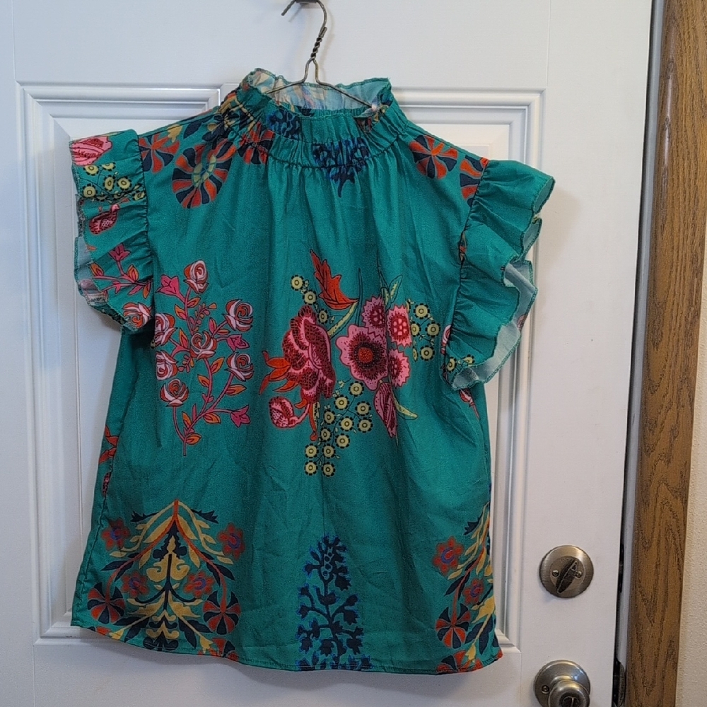 Floral Ruffle Sleeve Woman Top
